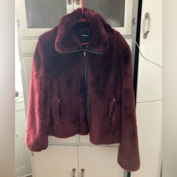 Express Faux Fur Burgundy. Size Lg. Zip front and pockets. Lined. - Picture 1 of 5